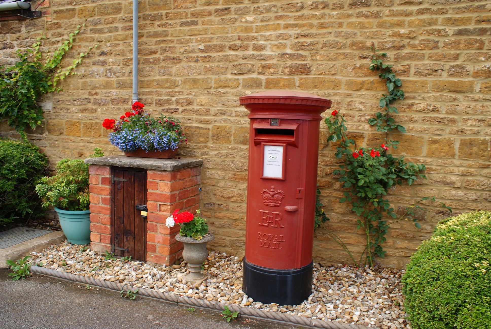 Post box